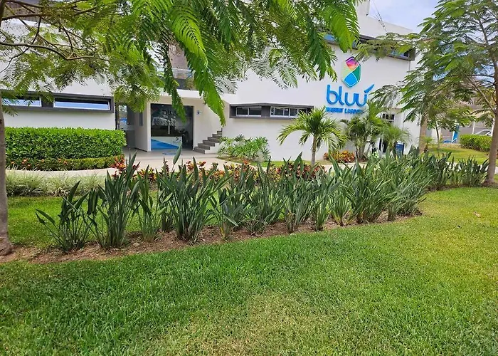 Mazatlán Bluu Condominio de Lujo con Laguna